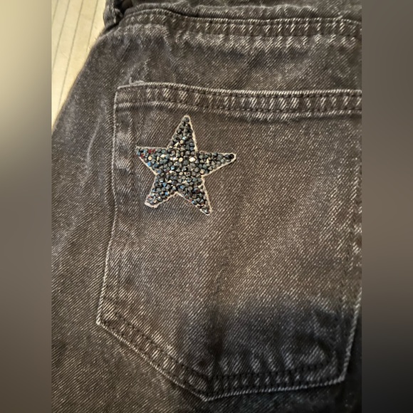 Guess star Shorts - Picture 2 of 6